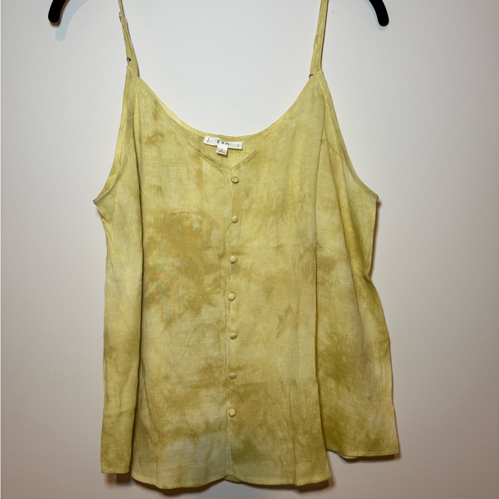 Women's Light Green Button-Up Tank Top E&M